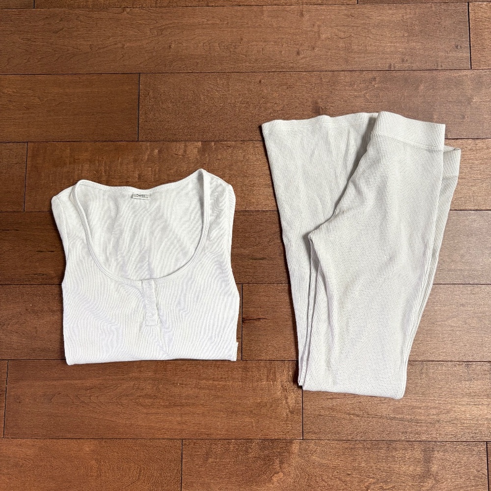 Aritzia Lounge set